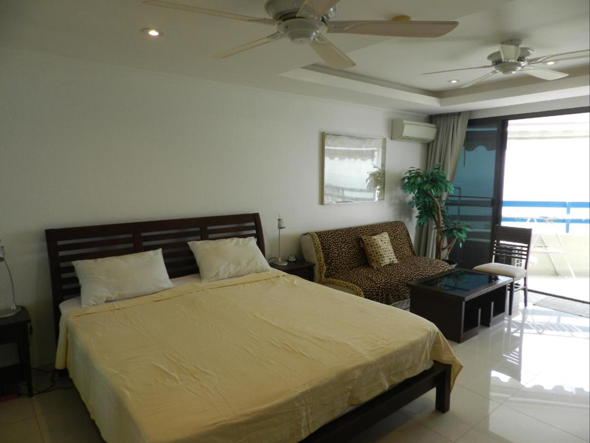 Jomtien Plaza Condotel Esterno foto