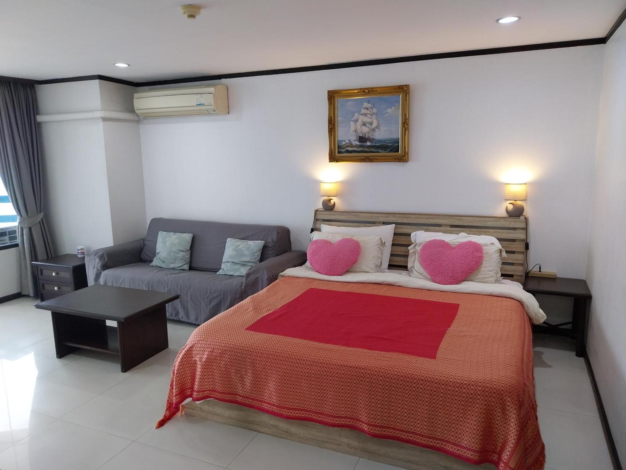 Jomtien Plaza Condotel Camera foto